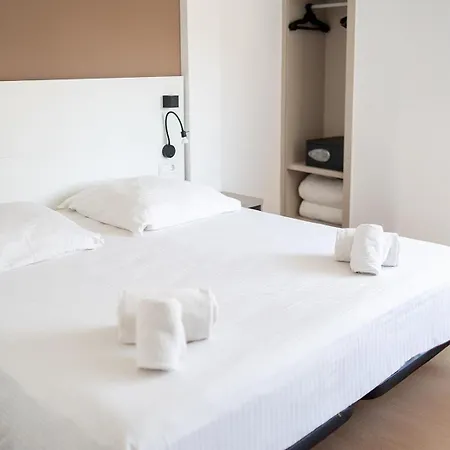 Hotel Planet Blue